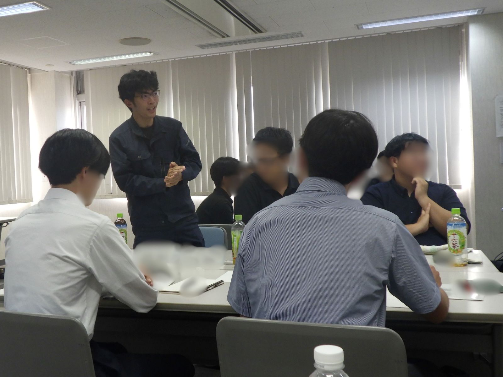 R8若手(座学)3.jpg